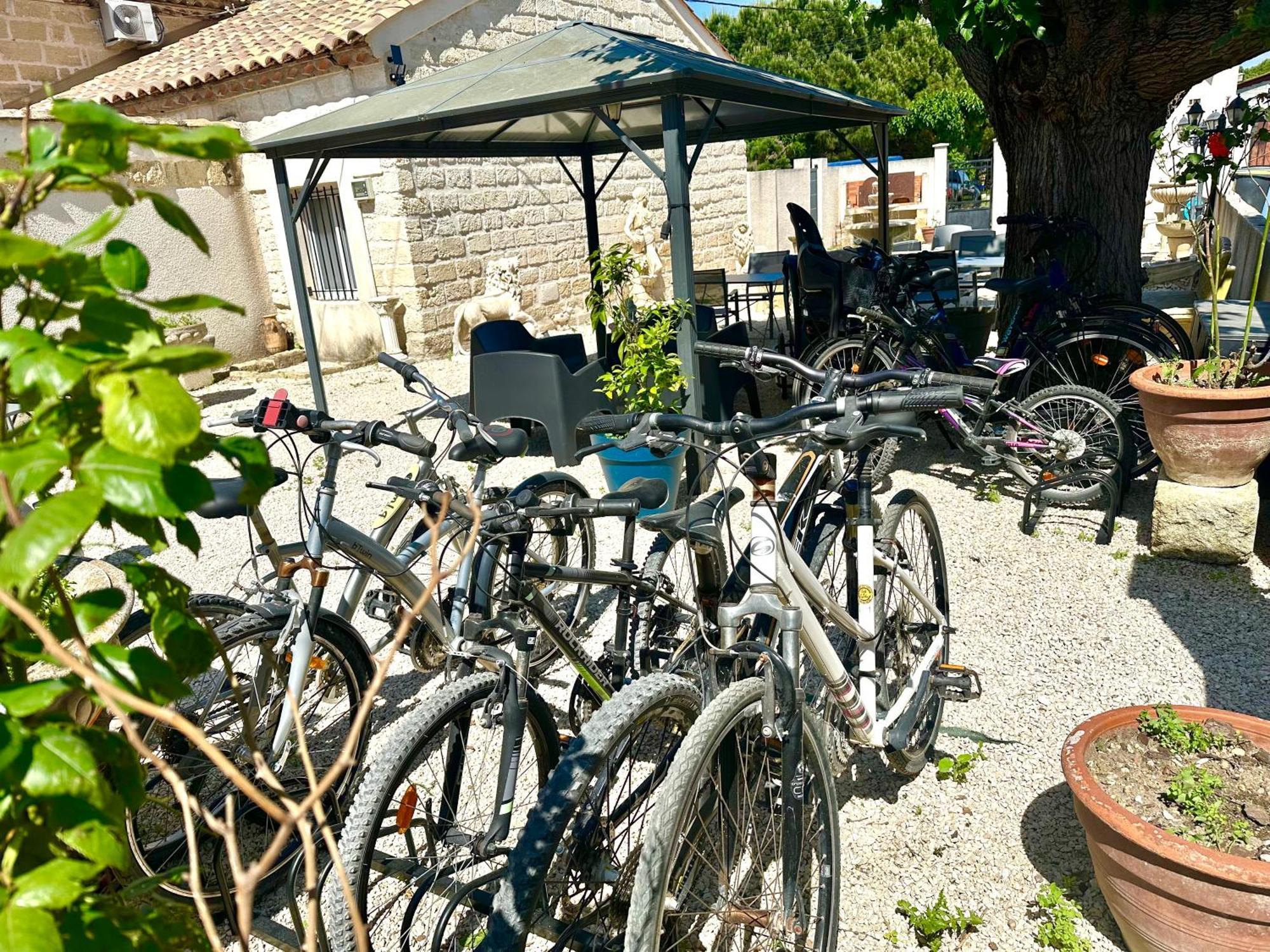 Les Appartements Du Mas - Emeraude Aigues-Mortes Extérieur photo